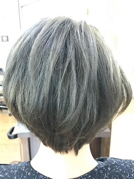 アイリー(irie) ひし形ショート