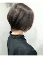 ローカス 昭島(Locus) 丸みくびれショート/ショートボブ/くびれショート/前髪なし