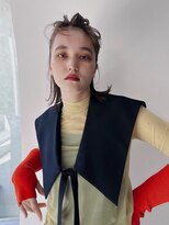 ハイカ(HYCA)&nbsp;おくれげに柔らかくパーマかけます。