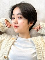 メゾンドイギー(MAISON de IGGY)&nbsp;黒髪グレーベージュコンパクトショート前髪パーマ地毛風カラー