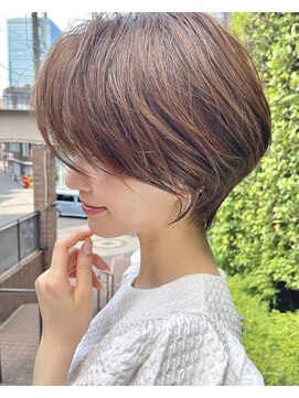 ハルキ ミナト ジャパン オオサカ(HARUKI MINATO japan OSAKA) くびれショート　30代40代50代60代ヘア 白髪 大阪ショート　梅田