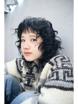 チックタック パラダイム(TICK-TOCK Paradime) 《ゲストスナップ》ぱっつん前髪/ウルフパーマ