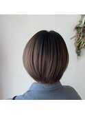 ショートボブ　バレイヤージュ