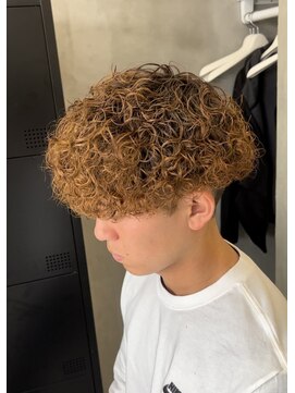 スイッチ(men's SWITCH) 大分プードルパーママッシュツーブロック刈り上げショート