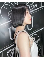 ロジ イン トゥバレー(LOWG in TOWVALLEY) 艶ボブ