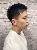 ツーブロック束感ショートアップバング