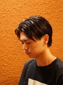 ダウバーバーショップ 銀座(DAU BARBER SHOP) センターパート