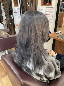 美容室ヒラトヤ 仙北店 アッシュグレー×ウルフレイヤー