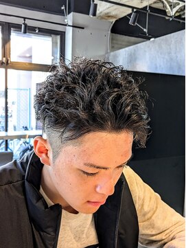 ダズルヘアーエイチ(DAZZLE hair H) リバースパーマ