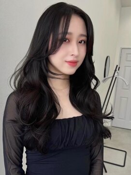 ソヨン 栄店(SOYON) 大人ガーリー/似合わせカット/ヨシンモリ/黒髪/ダークアッシュ