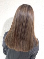 バランス 原宿 表参道(balance) ヘーゼルベージュハイライト YUKA