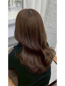 シェノン 西梅田(CHAINON) 髪質改善/縮毛矯正/レイヤーカット/くびれヘア/西梅田