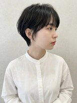 リタ 枚方(Rita)&nbsp;秋カラー◎似合わせ黒髪ナチュラルショートで垢抜けスタイル