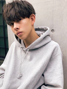 ディッセンバー 神宮前(December) 【laundry】ソフトツイストパーマ／ネープレスマッシュ