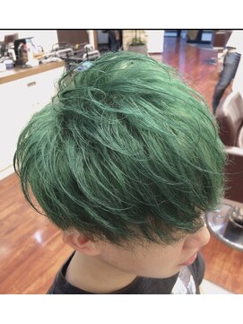 スカイフィールドヘアー(SKY FIELD HAIR) マッシュ×グリーンカラー