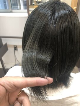 アプシー 三田駅前店(Apsee) ダークグリーンカラー