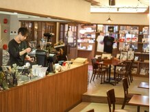 カフェアンドヘアサロン リバーブ(cafe&hair salon re:verb)