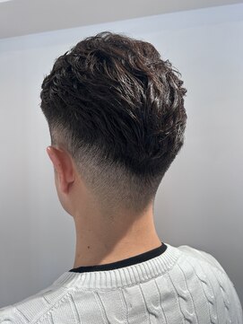ナループロアオハナ(Nalu pu loa ohana) スリックバック/フェードカット/刈り上げ/刈り上げ男子