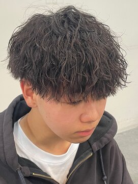 バース バイ ハピネス(BIRTH by happiness) 奈良men's縦落ちツイストスパイラルパーマ