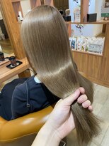 ソワン ドゥ ブレス エルネ 立花店(soin de brace elne) ケアブリーチで作る、美髪ハイトーンミルクティーベージュ