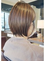 フロア(FLOOR) #レイヤーボブ#白髪ぼかし#金沢文庫FLOOR八木