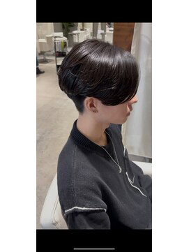 ミリ(milli Produce by ITAKURA) 毛流れセンターパート