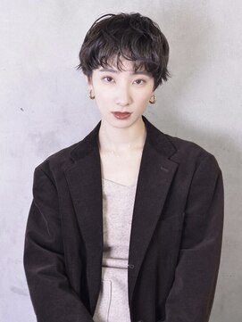 コイ(coii) 透明感カラーニュアンスパーマショート