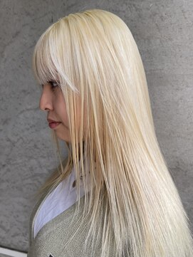 ユルク トウキョウ(jurk tokyo) ブリーチ1回で作るホワイトブロンド