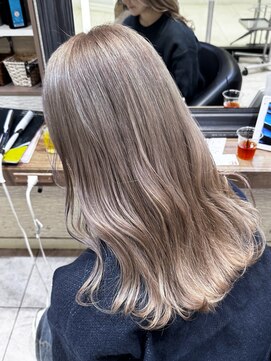 ケンジ 横須賀中央(KENJE) ほんのりピンクミルクティー♪♪