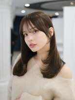 エアー 青山(AIR)&nbsp;ハッシュカットレイヤーカット顔まわりオリーブグレージュ