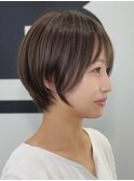 静岡駅ショートボブショートカット顔まわりレイヤーカット韓国風