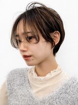 ファルベ(Farbe) 黒髪/オリーブグレー/小顔/ココアベージュ