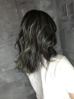ヘアサロンエムフィス 池袋東口(HAIR SALON M Fe's)&nbsp;デザインカラー/厚めバング/ローライト/スリークボブ