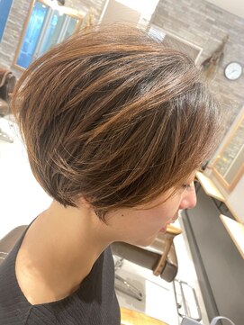 ビサイドヘア(beside hair) ショートボブ