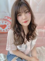 マーリャヘアー(mallia hair) レイヤーが入ったセミロングスタイル