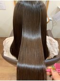 30代40代50代グレージュカラーヘルシーロングツヤ髪スタイル