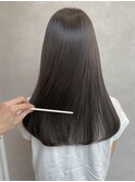 透ける暗髪_グレージュ_黒染めなし_地毛風カラー20代30代40代