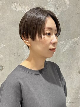 トマト(TOMTO) 【RENA】ハンサムショート_センターパート_大人ショート