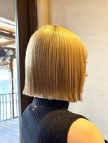 ココカラヘアー ニコ(cococara hair nico)&nbsp;タッセルボブ/切りっぱなしボブ/ハイトーン/ブリーチ/韓国風