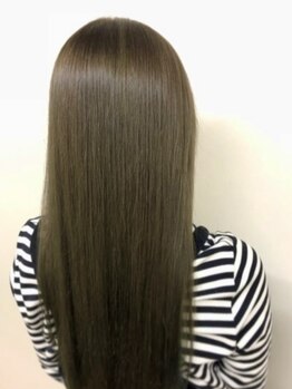 美容室 セラフの写真/乾かすだけで決まる扱いやすいスタイルを実現♪髪質などを見極め理想のスタイルへと導きます☆