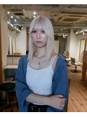 ハイトーンカラー　ホワイトブロンド
