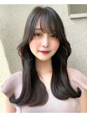 顔型別ヘアスタイル特集/ホワイトグレージュ/ミニウルフ