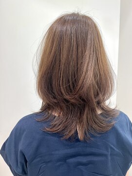 ビューティドレッセヤマノ 池袋パルコ(Beauty Dresse YAMANO) 【セミロング】【レイヤー】【ベージュ】