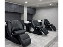 ホワイト(WHITE)の雰囲気（#岡山駅#髪質改善#縮毛矯正#トリートメント）