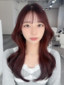 エンベール(EN VEIL) 艶感チェリーレッド×韓国風レイヤーロング