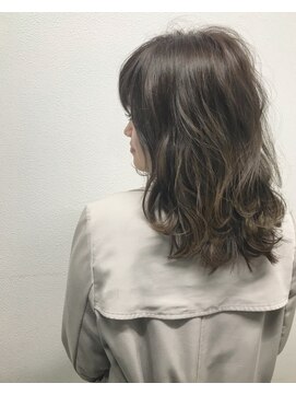 トリート 南行徳本店(TREAT) 3Dハイライト×グレージュ