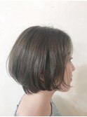 柔らかショートボブ×グレージュ