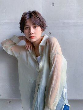 シェノン サントル(CHAINON CENTRE) 外ハネボブ/セクションカラー/ペールベージュ[梅田/茶屋町]