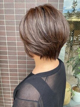 スーリール 西新店(Sourire) ☆艶ショート×ハイライト☆