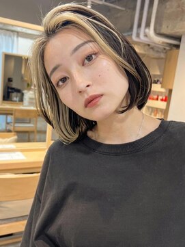 アイトーキョーエス 渋谷(AI TOKYO S) 斜めバング/シルキーベージュ/ブラントカット[渋谷駅]